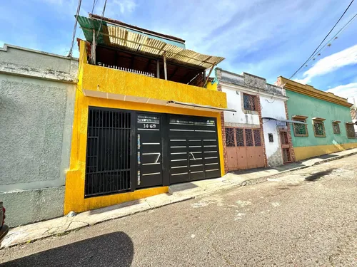 N.m Casa Gris En Barrio Obrero