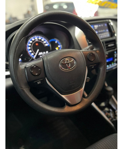 Toyota Yaris 1.3 16V FLEX XL PLUS TECH MULTIDRIVE
