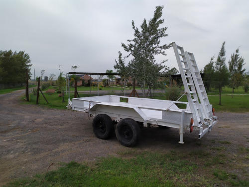 Vendo Carretón/trailer Muy Reforzado Y Práctico Para 4tn