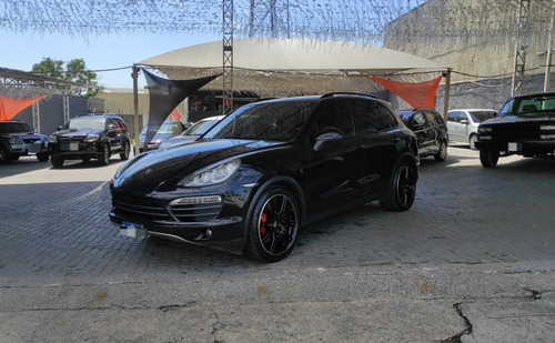 Porsche Cayenne 4.8 V8 S 5p