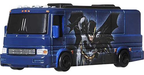 Hot Wheels Pop Culture Tour Bus, 1:64 Scale Vehicle Xd955