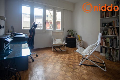 Imagen 9 de 17 de Venta De Apartamento En Centro. Canelones Y Convención.