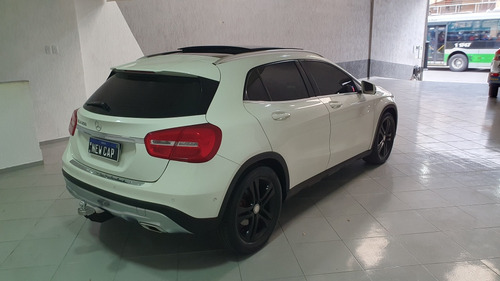Mercedes-Benz Classe GLA 2.0 Vision Turbo 5p
