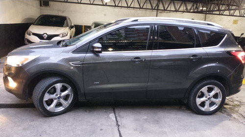 Ford Kuga Titanium