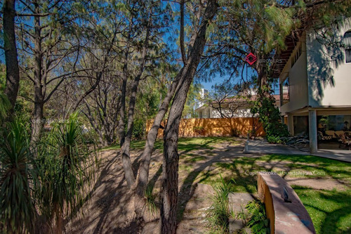 Hermosa Casa De Lujo En Venta En Puerta De Hierro Zona Andares.