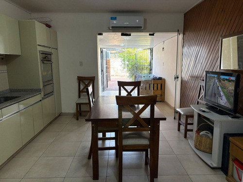 Casa En Venta En Godoy Cruz