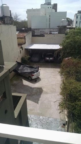 Imagen 6 de 8 de Departamento Centrico Con Cochera