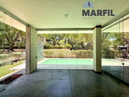 Hermosa Residencia Con Alberca En Venta En Condominio Privado Las Parotas Colima