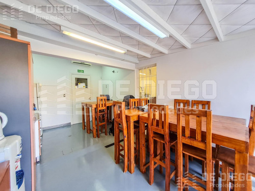 Apto Credito! Casa / Oficina / Consultorio En Venta - Villa Martelli, Vicente Lopez