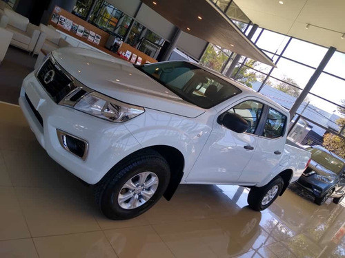 Nissan Frontier 2.3 Se Cd 4x4 Mt #02
