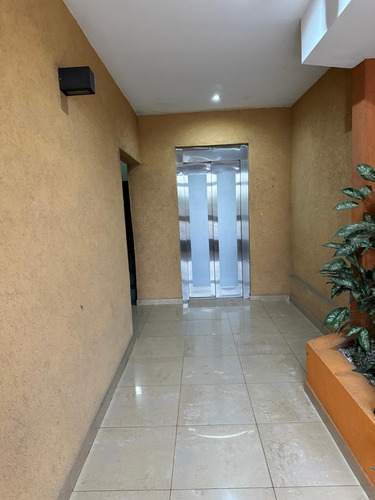 Alquiler - Departamento 2 Ambientes - Dormitorio En Suite - Villa Madero