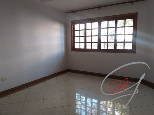 Sobrado Na Vila Campesina, Osasco, Com 4 Dormitórios E 6 Vagas. - Ca00442 - 68912937