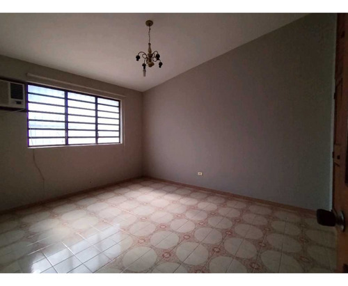 Casa En Venta, Valencia, Urb Trigaleña Em-8370321