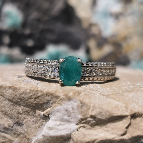 Anillo En Plata Rodio Con Esmeralda Certificada