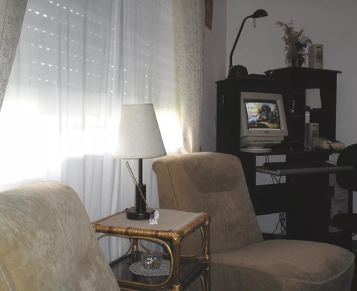 Alquiler Amueblado Aguada, Planta Baja 1 Dormitorio, Opc Gje