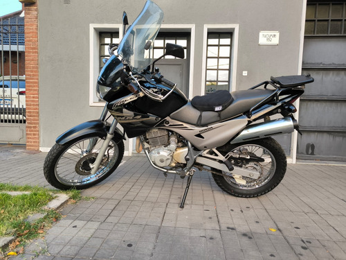 Honda Nx4 Falcon Titular Muy Equipada Unico Dueno
