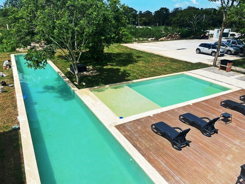 Casa(149) En Venta En Privada Zendera, Conkal