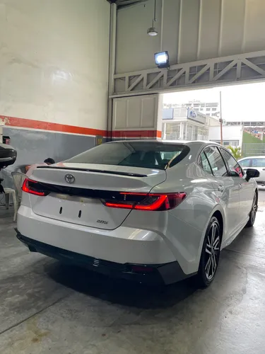 Toyota Camry 2.0 2024