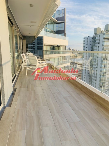 Imagen 6 de 25 de Apartamento En Venta De Máxima Categoría , Playa Mansa , Punta Del Este