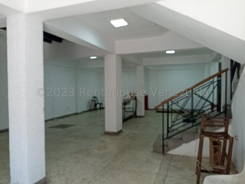 Edificio En Alquiler 24-6186 En San Martin