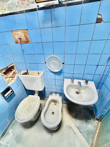 Casa 5 Ambientes En Venta En Lomas De Zamora A Reciclar!
