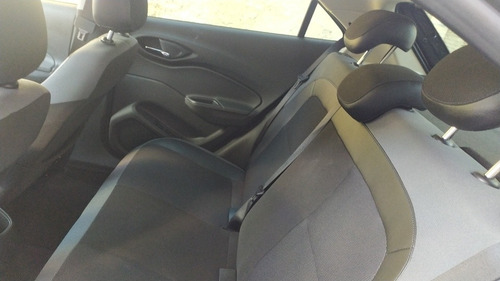 Chevrolet Onix 2019 1.4 Activ Aut. 5p