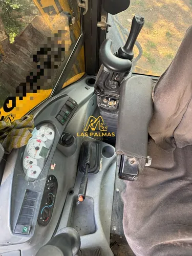 Retroexcavadora New Holland B115b Modelo 2014