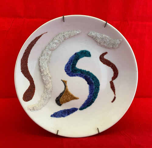 Plato Sal Decorativa 22cm De Porcelana Con Soporte Colgar