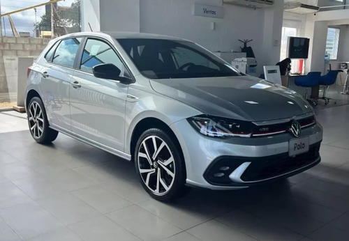 Volkswagen Polo GTS 250 TSI AT
