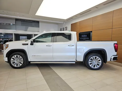 GMC Sierra 6.2 Denali Dvd At