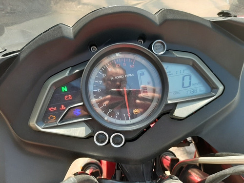 Imagen 4 de 8 de Rouser Rs Rs 200
