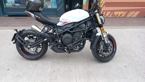 Benelli 752 S Puntomoto