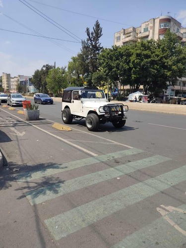 Jeep Cj-7 Renegade 1981 Clásico 4x4 Con Placas De Clasico