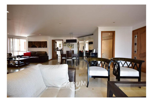 Imagen 5 de 30 de Apartamento En Laureles. 4 Habitaciones, 119 M²
