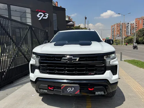 Chevrolet Silverado 5.3 Z71 4X4 At