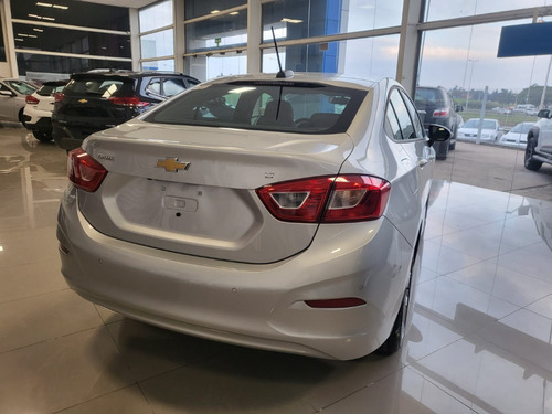 Chevrolet Onix 1.2