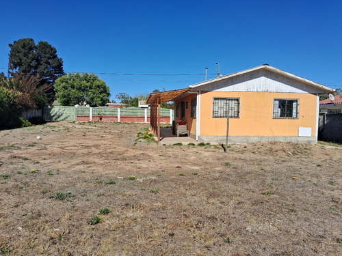 Hermosa Casa Y Gran Terreno