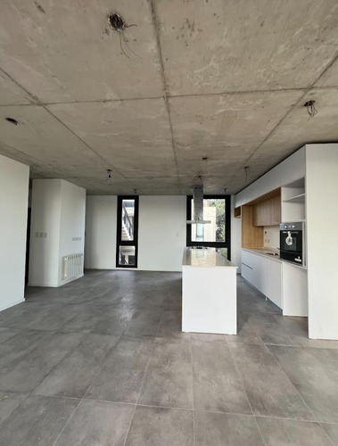 Departamento 4 Ambientes Con Jardin En Venta En Condominio Residencial