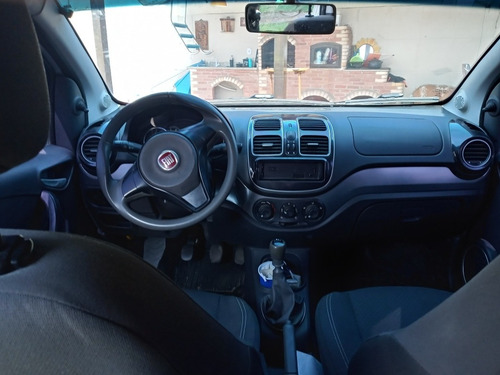 Fiat Grand Siena 2013 1.4 Attractive Flex 4p