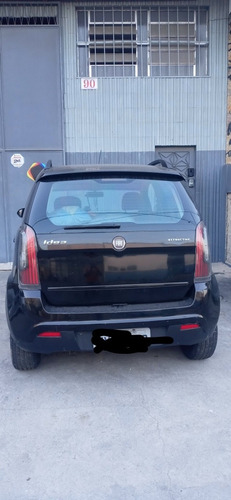 Fiat Idea 2011 1.4 Attractive Flex 5p