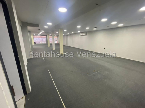 Amplia Casa Comercial A Pie De Calle En Alquiler Chuao I