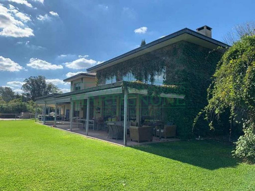 Imagen 3 de 28 de Casa En Venta En Club De Campo San Francisco