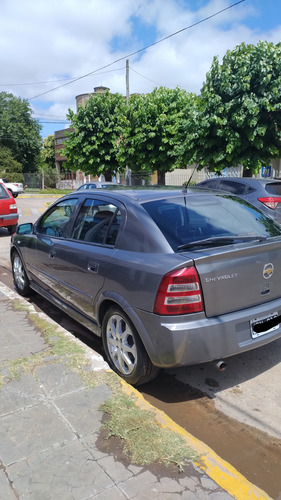 Chevrolet Astra 2.0 Gls