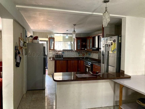 Imagen 2 de 14 de Eloisa Mejia Rentahouse Vende Townhouse En Las Morochas San Diego 21-8571