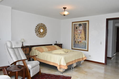 Imagen 12 de 25 de Apartamento En Venta En Altos Del Poblado
