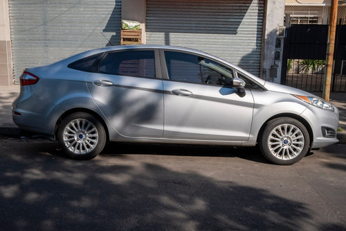 Ford Fiesta Kinetic Design 1.6 Sedan Se Plus 120cv 2016 S Of