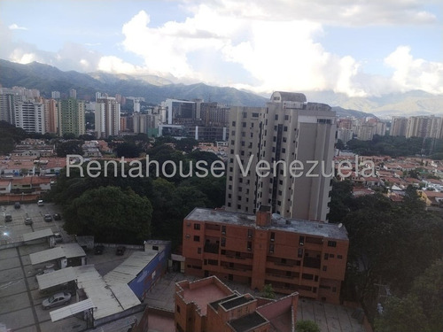 Hermoso Apartamento De 5 Hab 4 Baños Sala, Cocina Y Comedor En Zona Tranquila Y De Confort, Con Pozo De Agua, Planta Eléctrica 100 %. Cerca A Supermercados, Restaurantes Tiendas Y Otros Sitios
