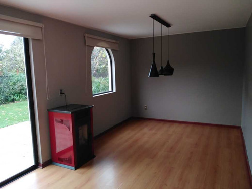 Casa En Condominio En Arriendo. Los Angeles (98227)