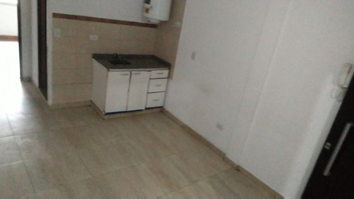 Venta Departamento 2 Ambientes En Isidro Casanova