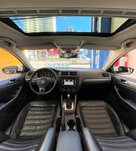 Imagem 4 de 4 de Vw Jetta Tsi 200cv